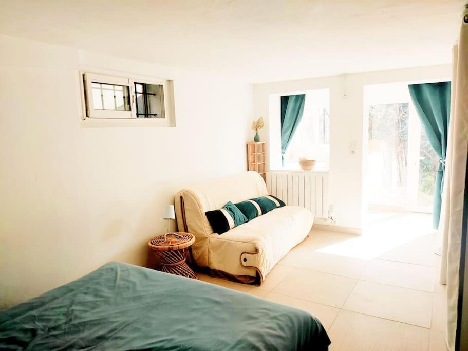Un Brin De Paille Vila Cagnes-sur-Mer Quarto foto
